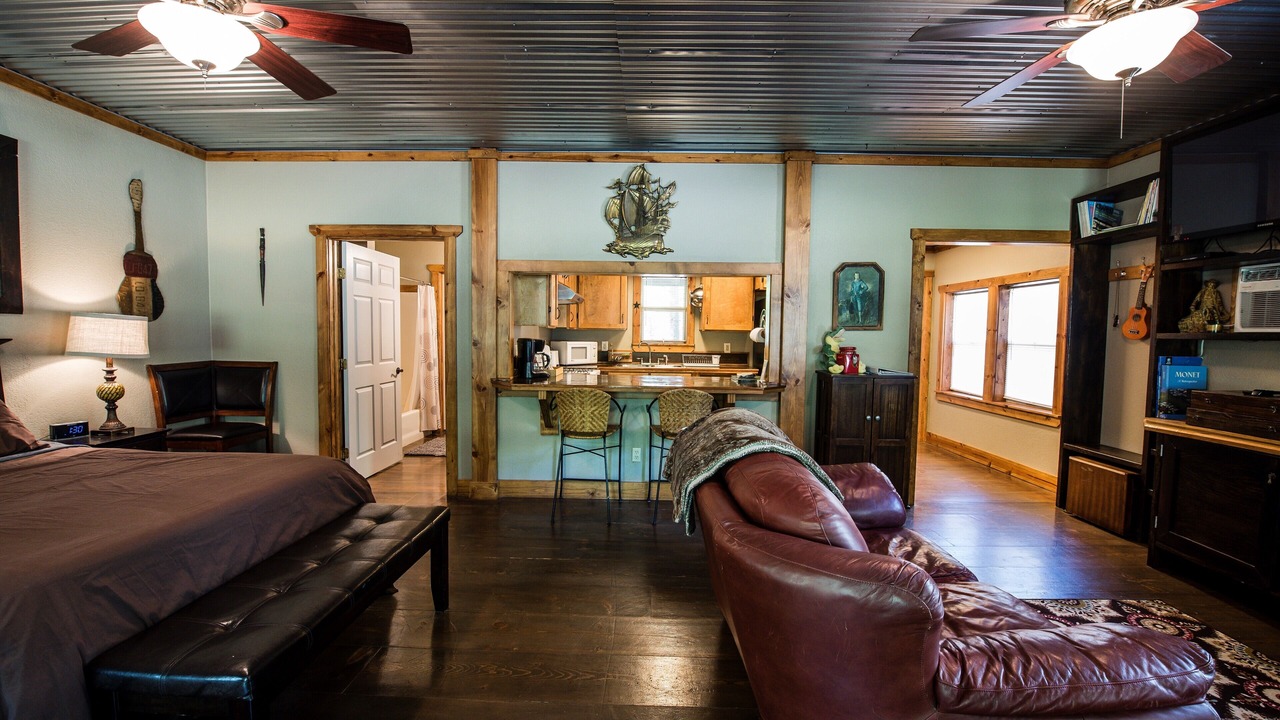Photo of Bedroom in Lindale