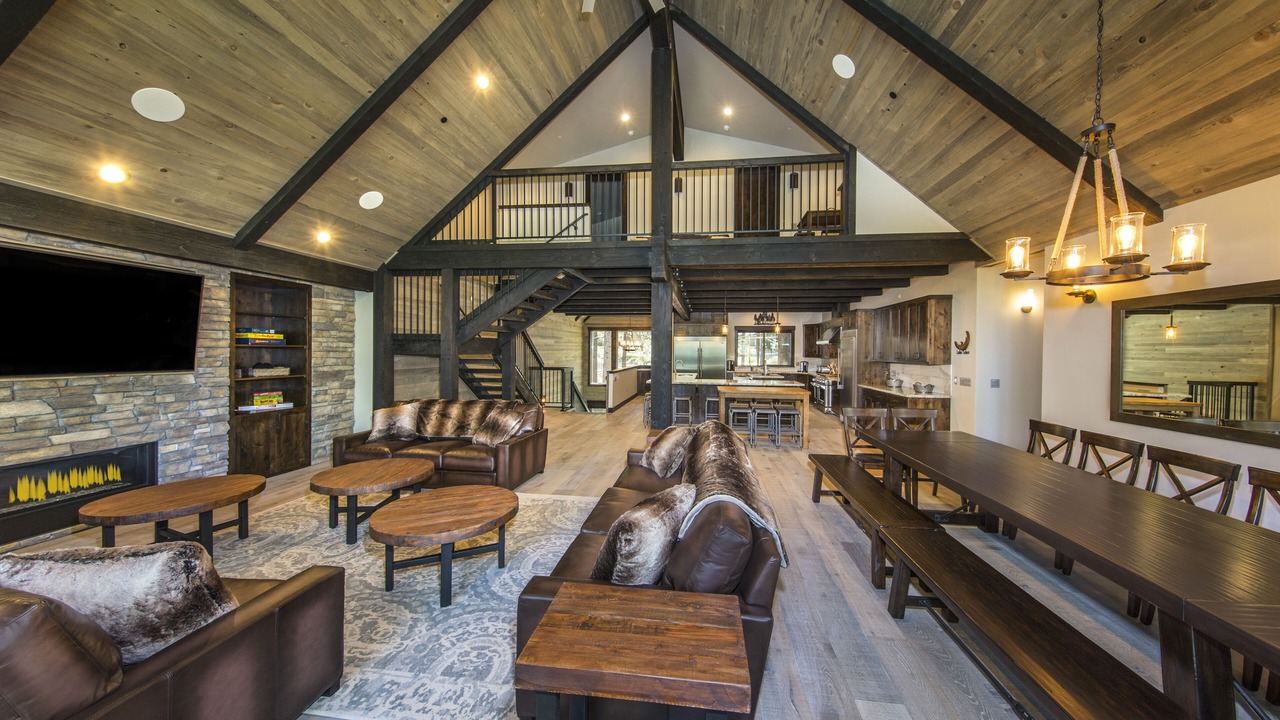 Photo of Livingroom in Montgomery Estates