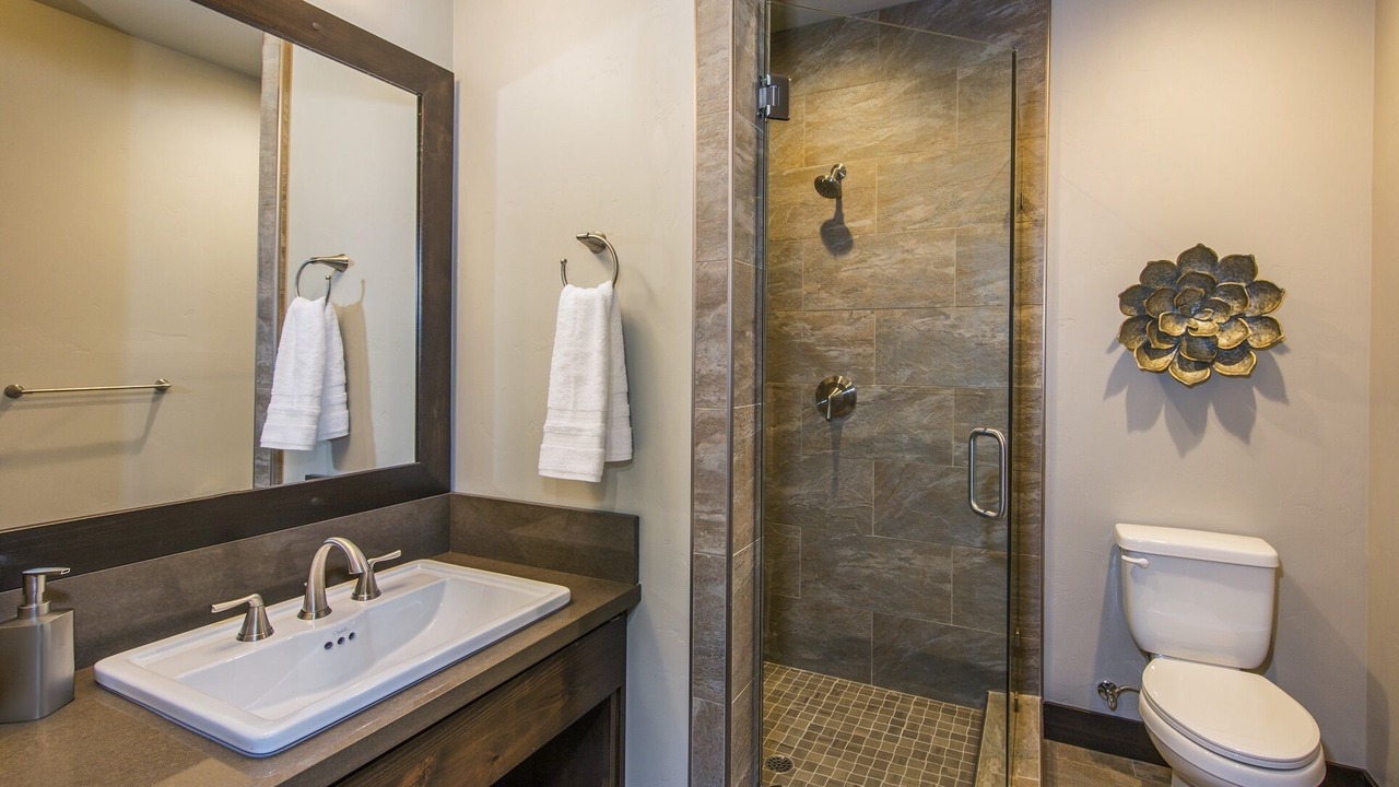 Photo of Bathroom in Montgomery Estates