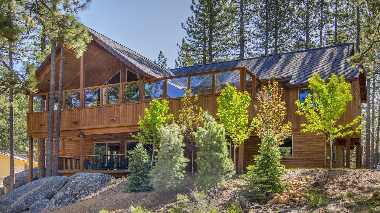 Photo of Outdoor in Montgomery Estates