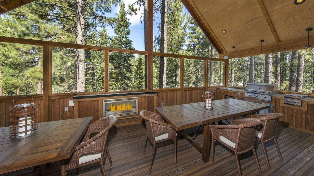 Photo of Outdoor in Montgomery Estates