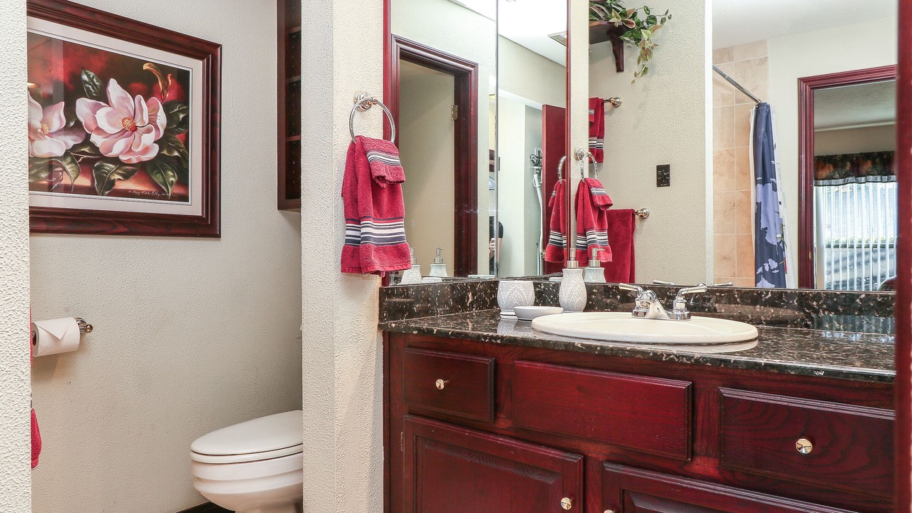 Photo of Bathroom in Seven Coves