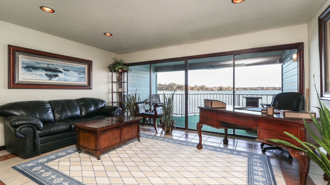 Photo of Livingroom in Seven Coves