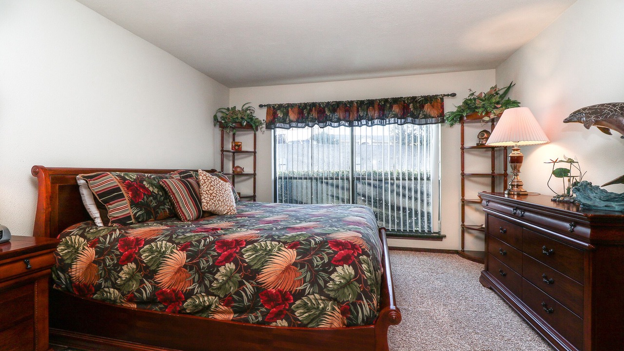Photo of Bedroom in Seven Coves