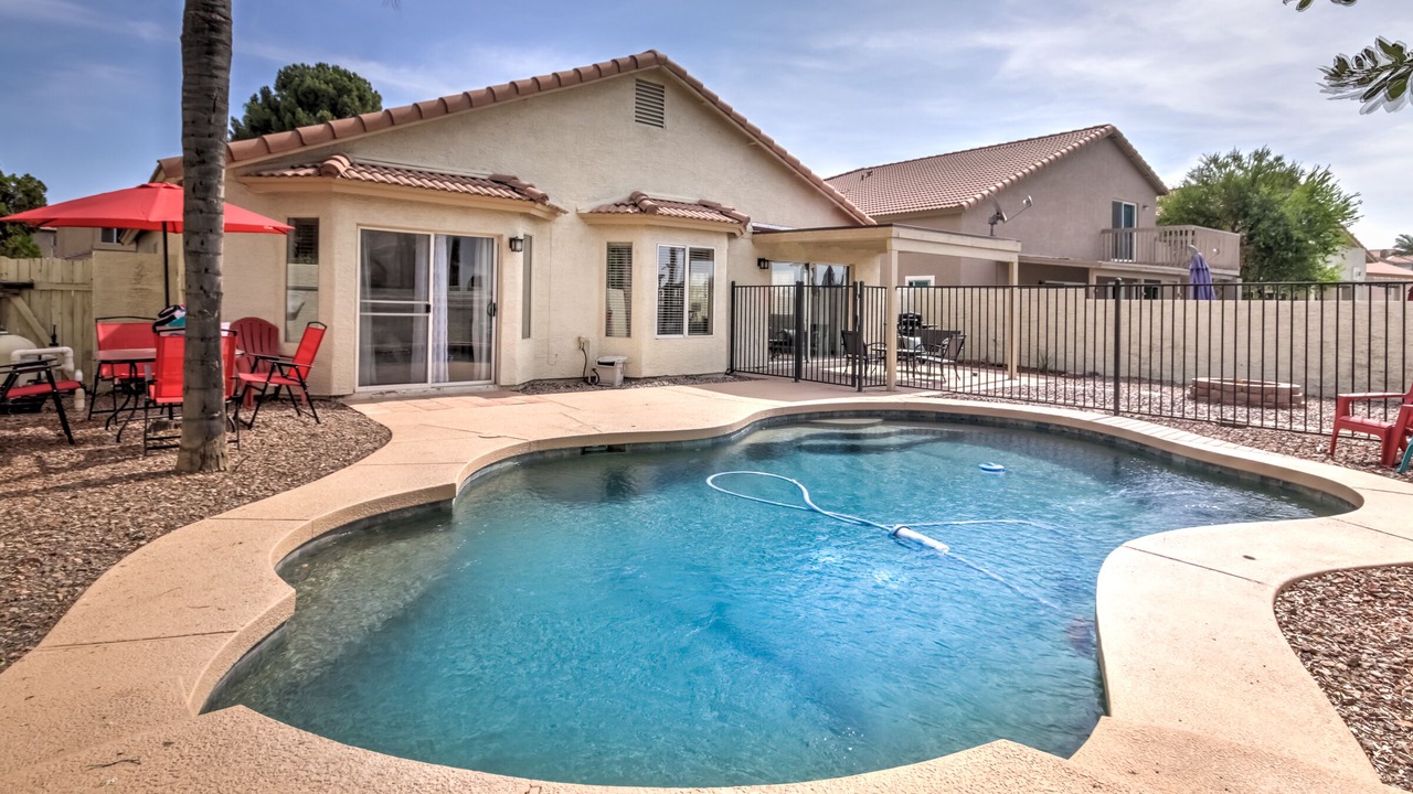 Photo of Outdoor in Lakewood Country Estates