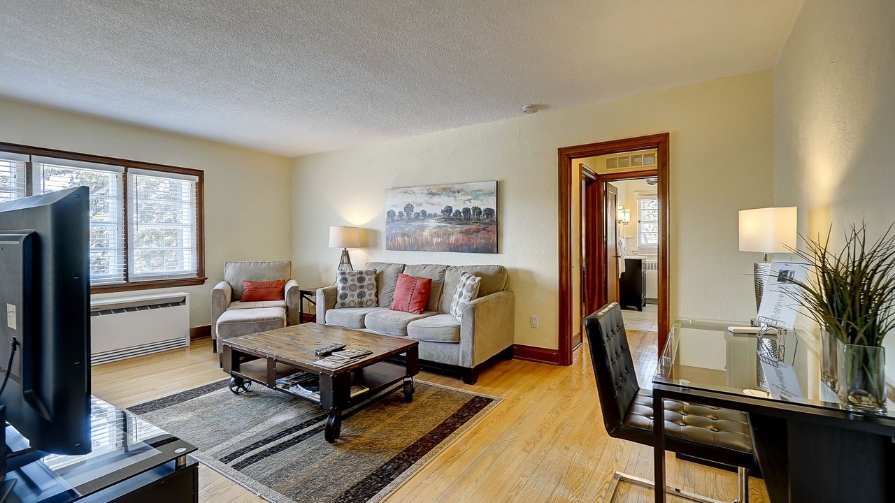Photo of Livingroom in Barrie