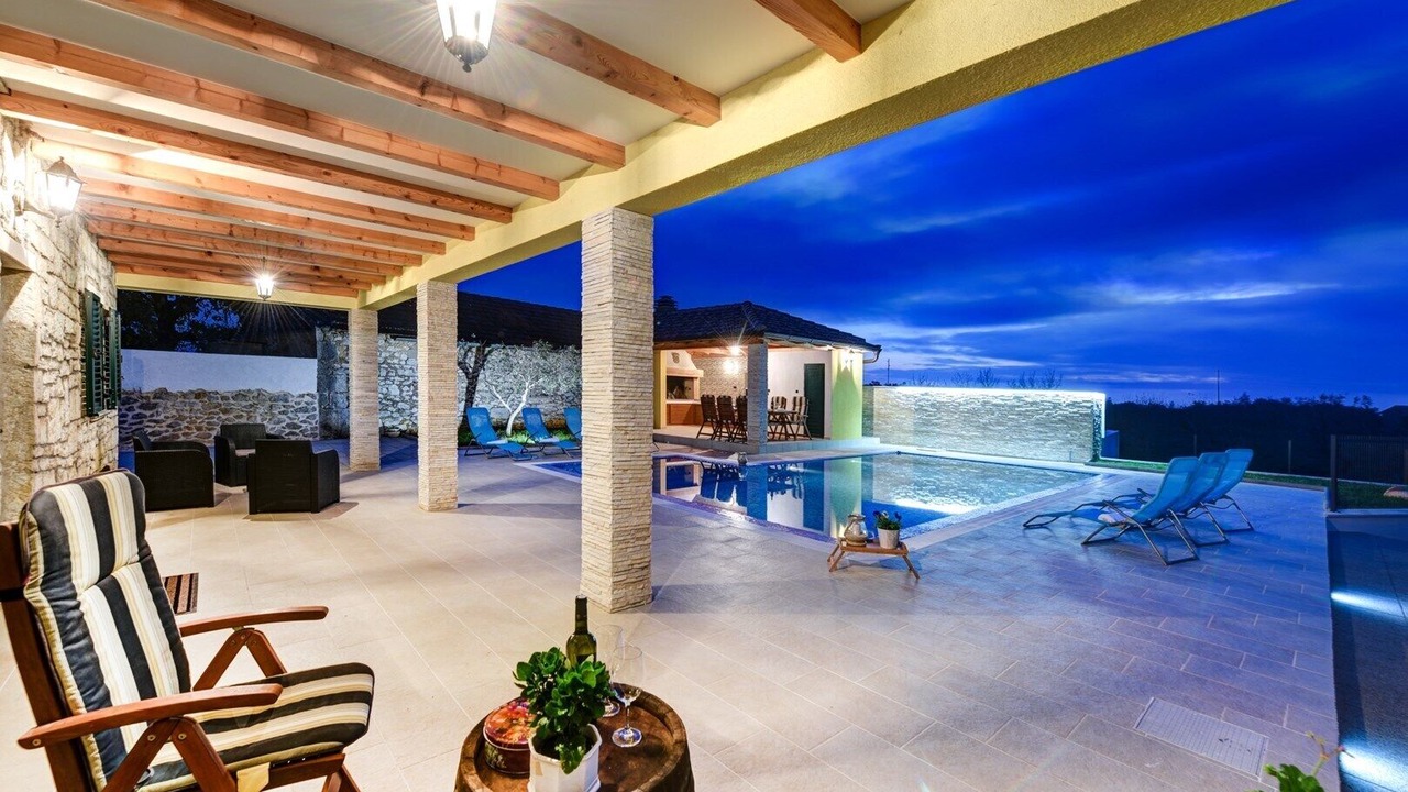 Photo of Outdoor in Lovinac