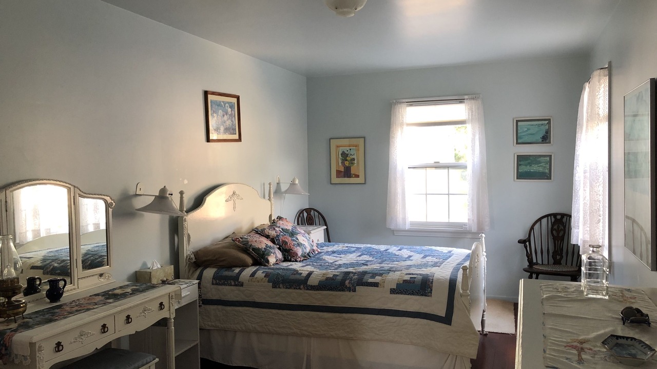 Photo of Bedroom in Crescent City North