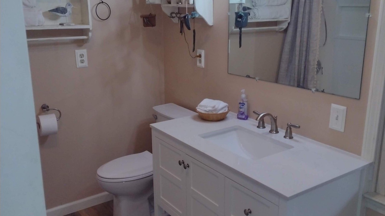 Photo of Bathroom in Martin