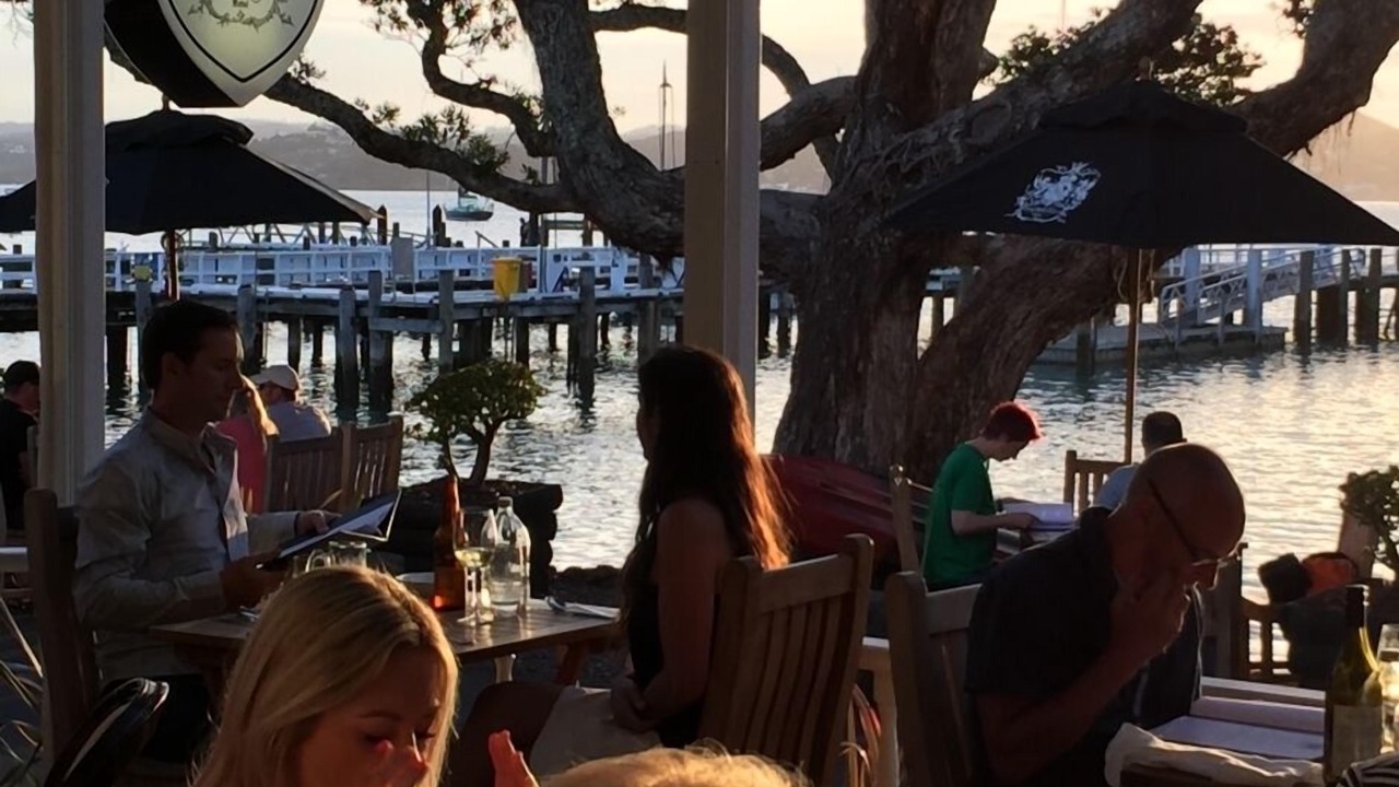 Photo of Others in Russell