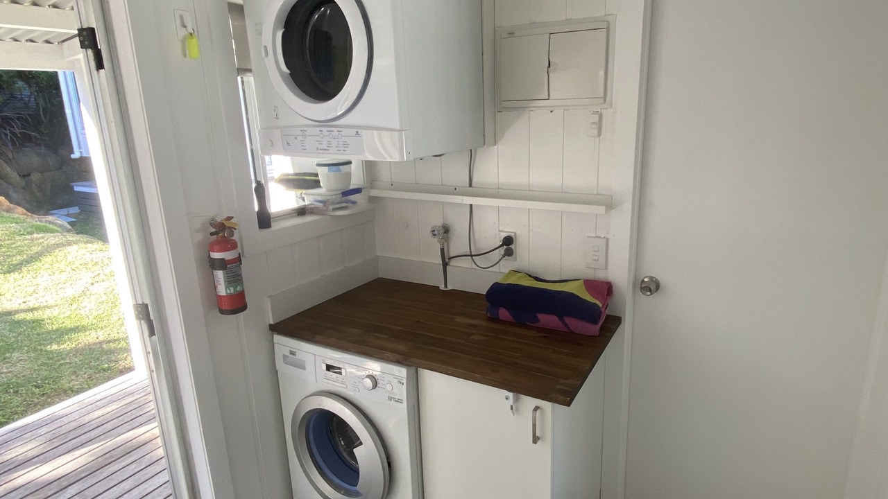 Photo of Others in Russell