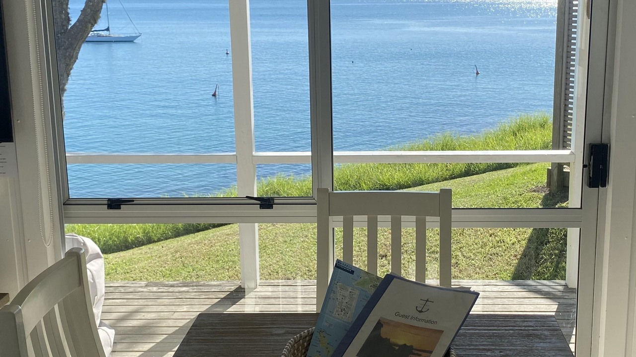 Photo of Others in Russell