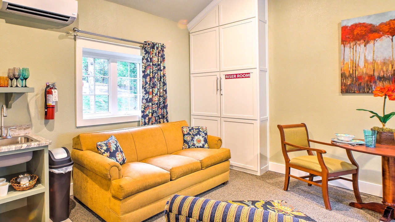 Photo of Livingroom in Downtown Branson