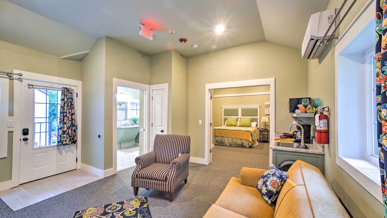 Photo of Livingroom in Downtown Branson