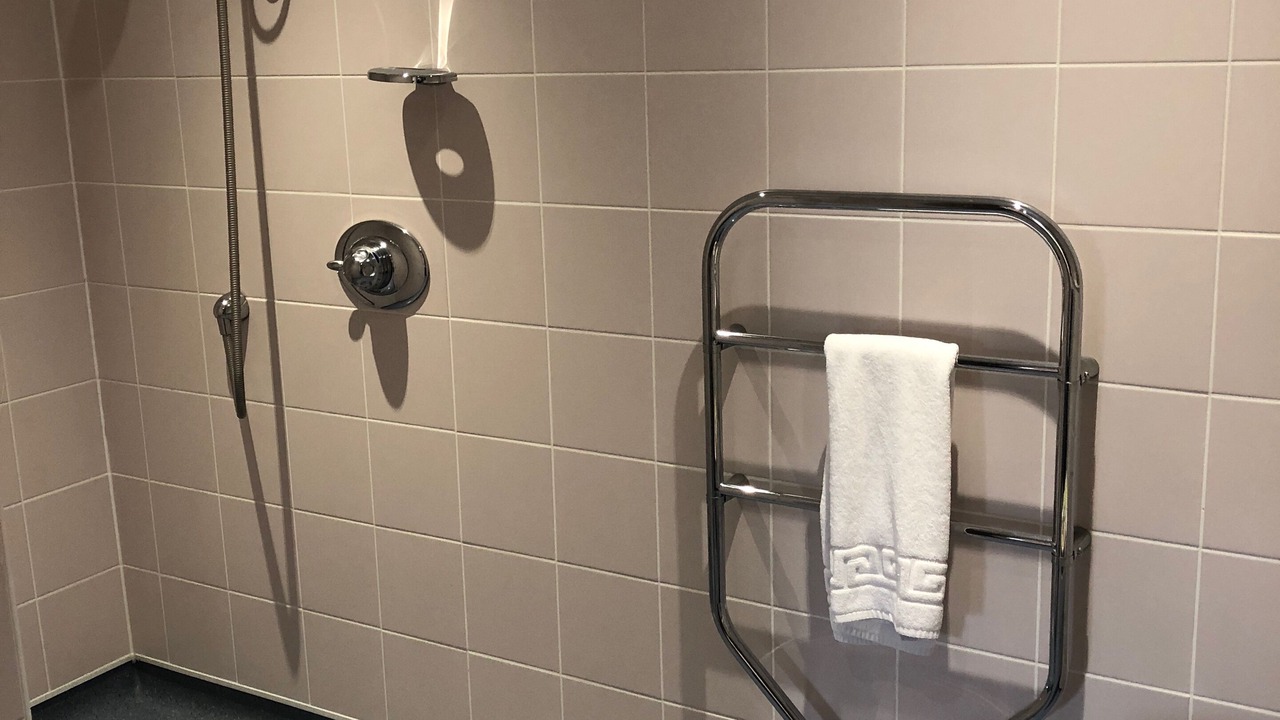 Photo of Bathroom in Whitcombe