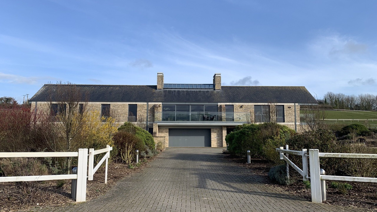 Photo of Outdoor in Whitcombe