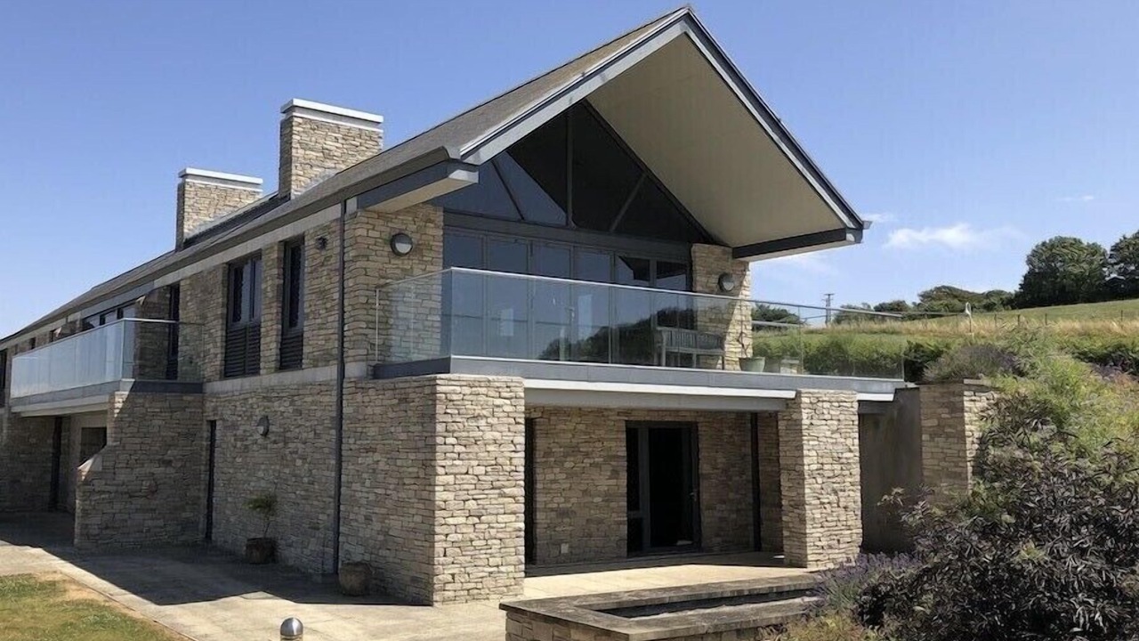 Photo of Outdoor in Whitcombe