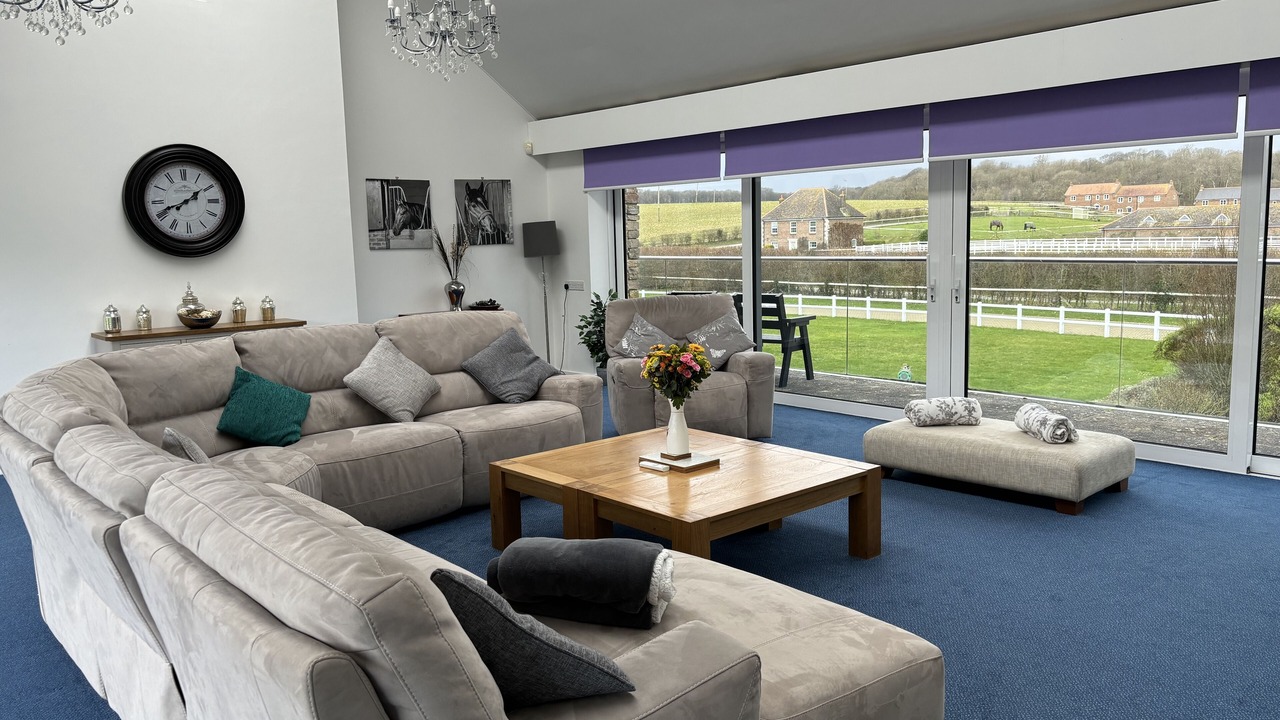 Photo of Livingroom in Whitcombe