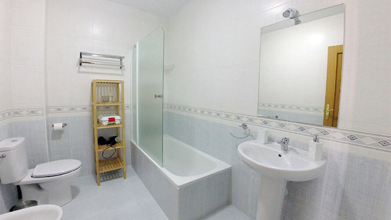 Photo of Bathroom in Galvez