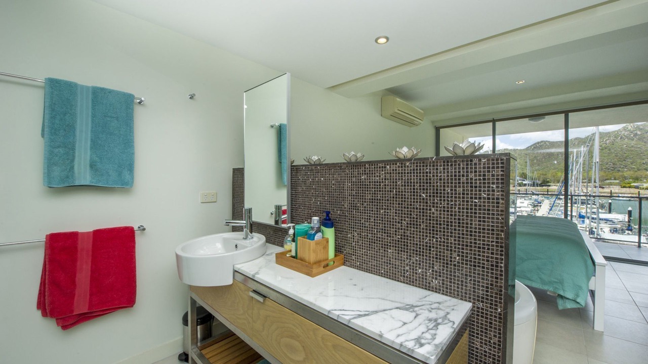 Photo of Bathroom in Nelly Bay