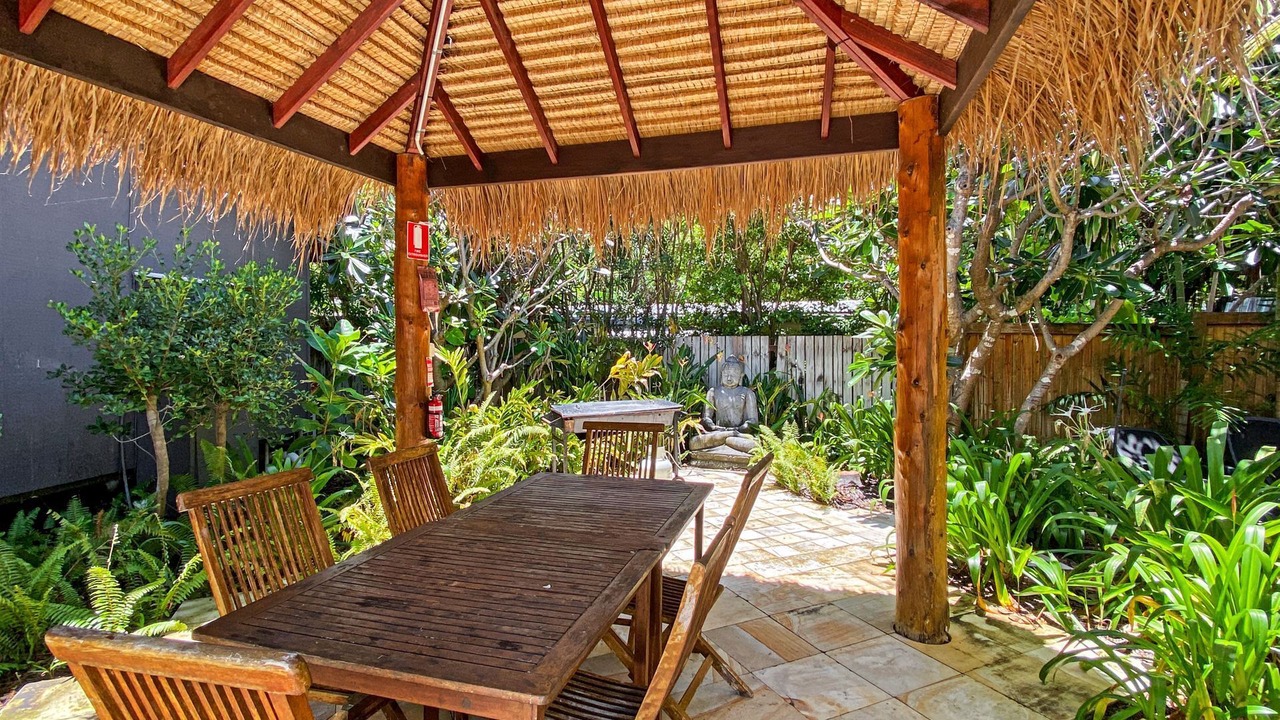 Photo of Outdoor in Nelly Bay