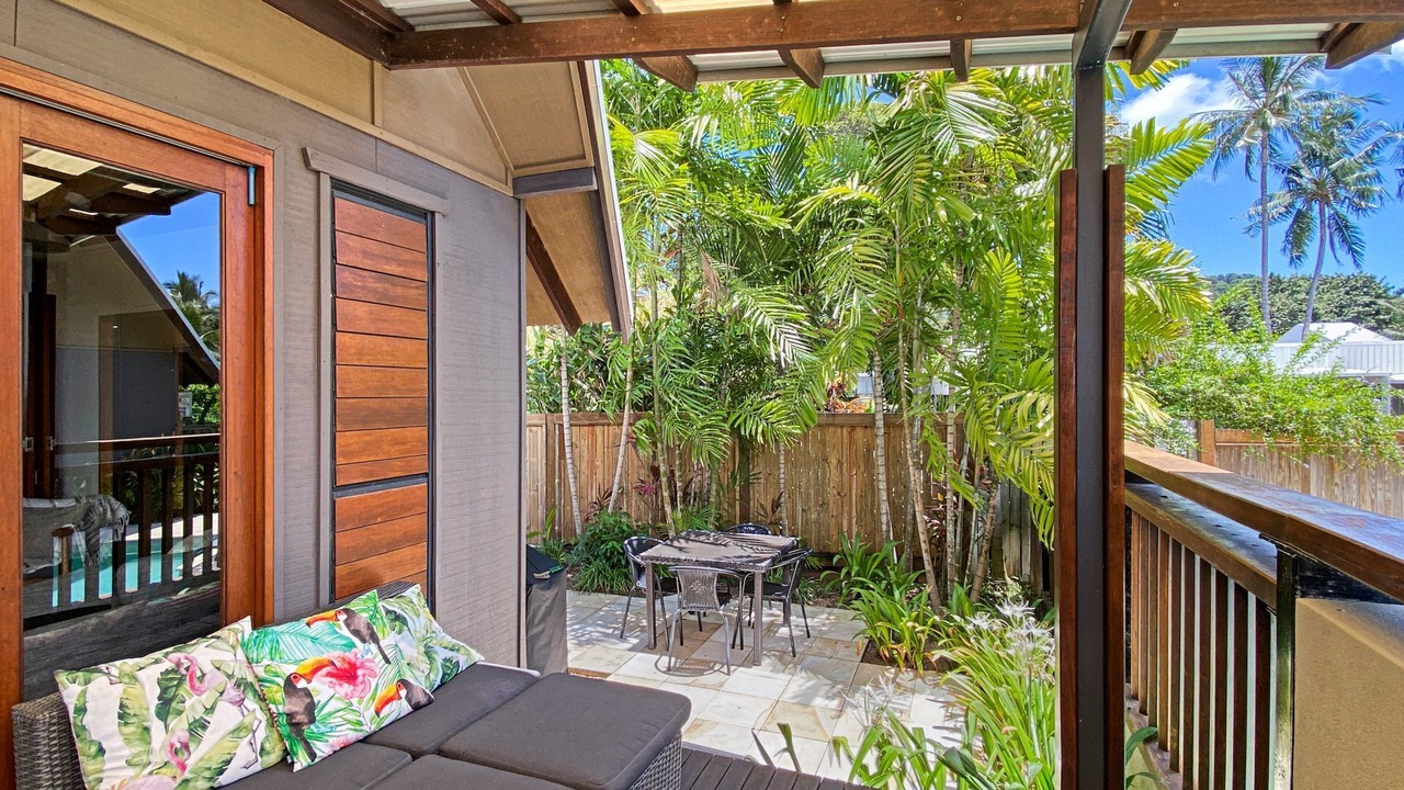 Photo of Outdoor in Nelly Bay