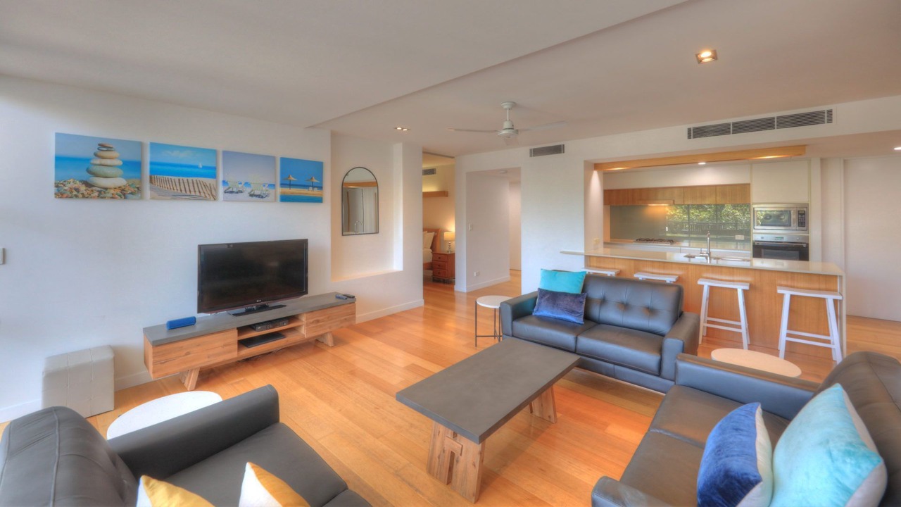 Photo of Livingroom in Horseshoe Bay