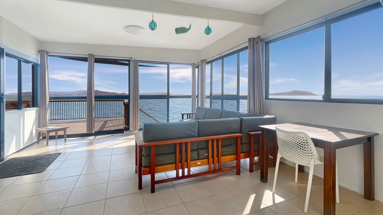 Photo of Livingroom in Picnic Bay