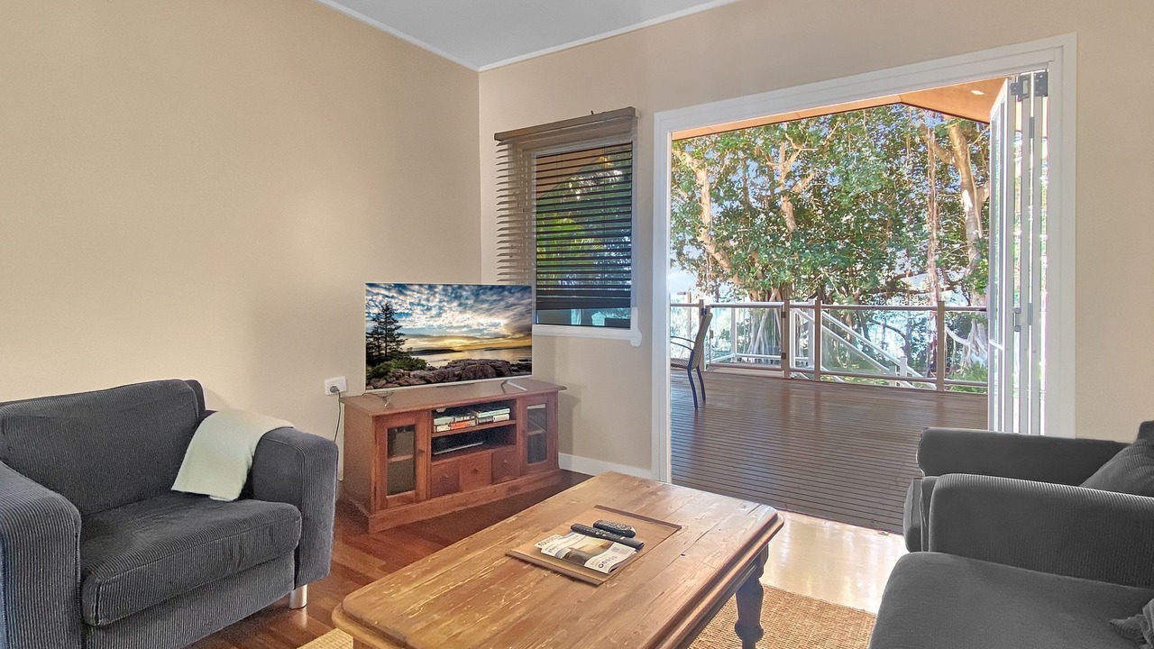 Photo of Livingroom in Picnic Bay