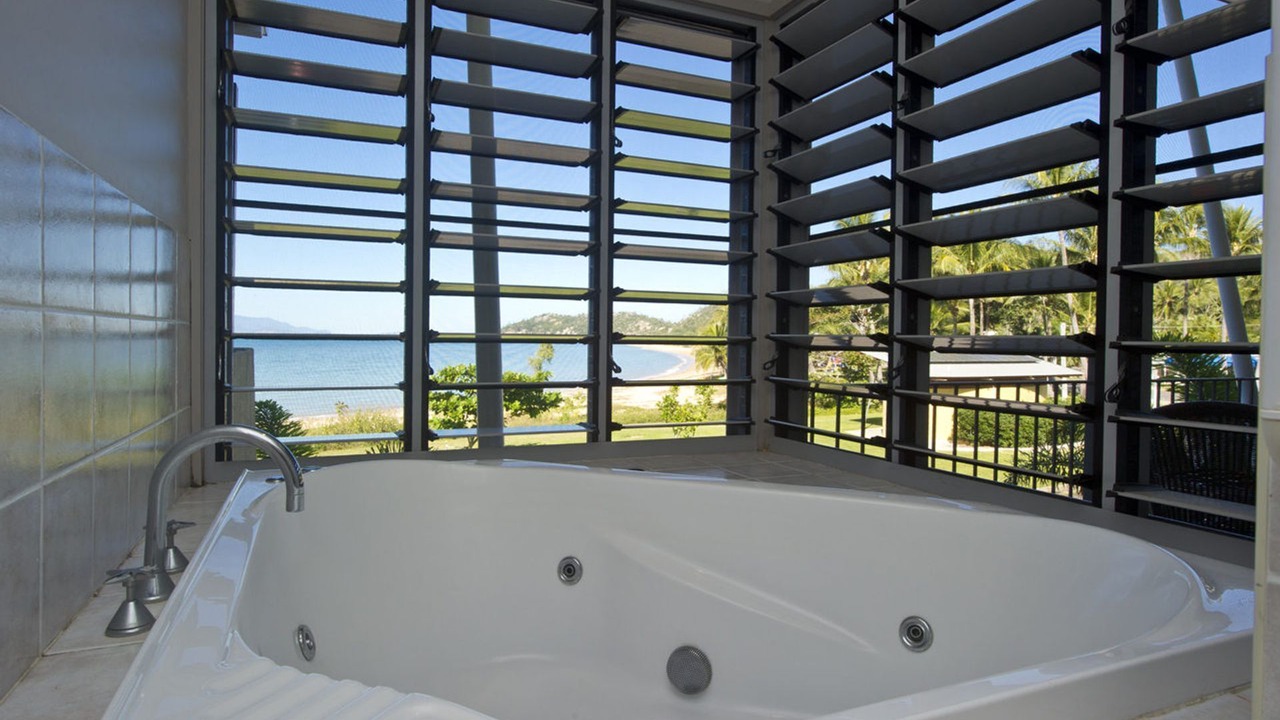 Photo of Bathroom in Nelly Bay