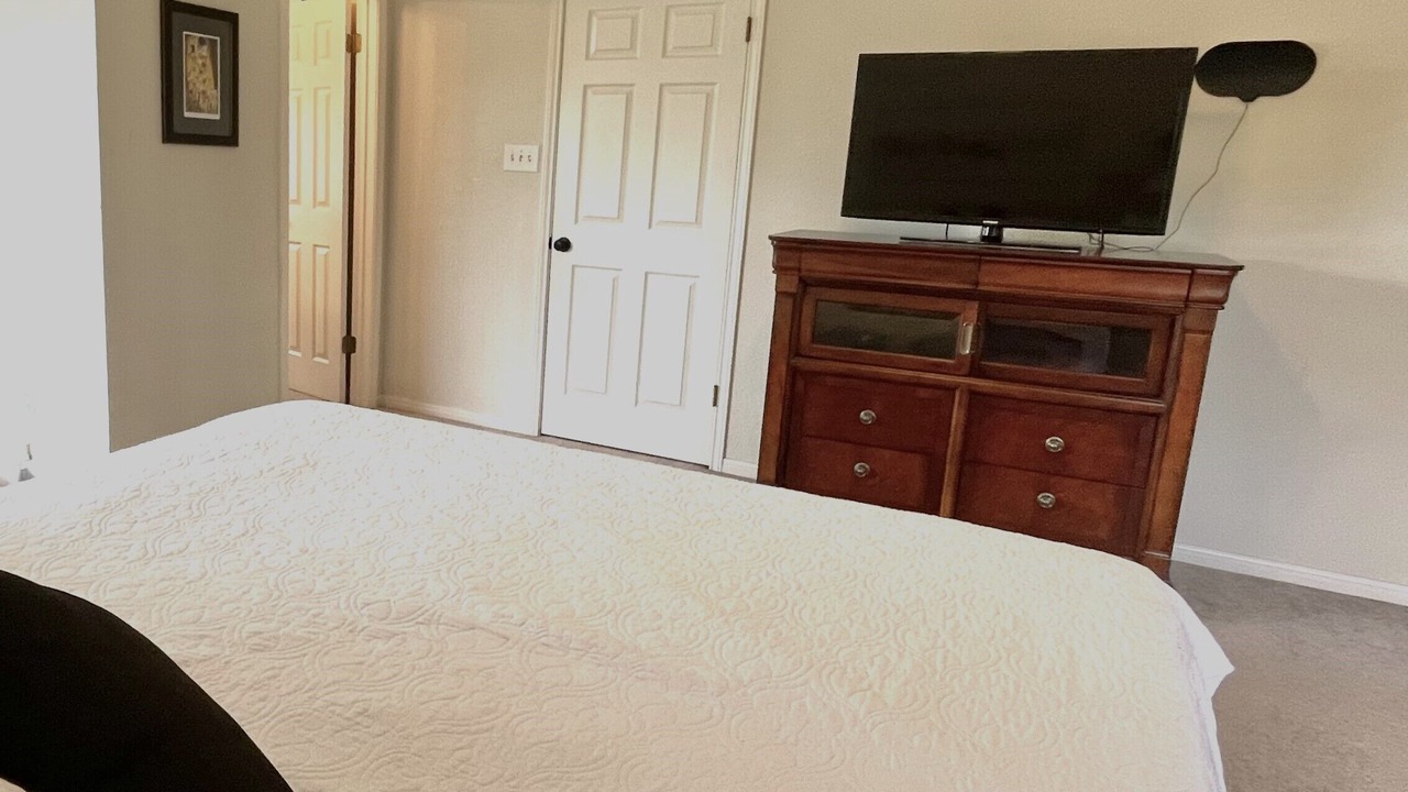 Photo of Bedroom in Lower Basin Lake Travis