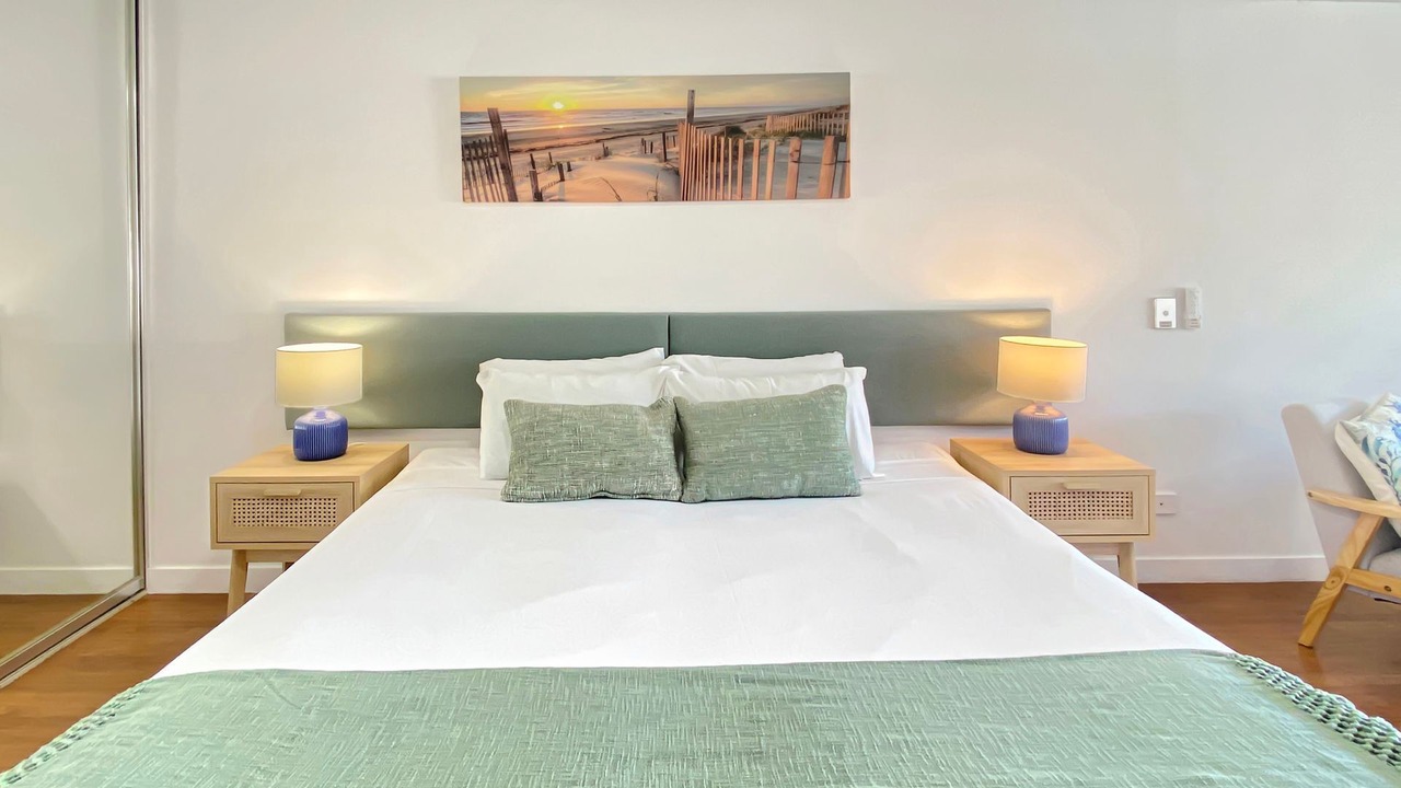 Photo of Bedroom in Nelly Bay