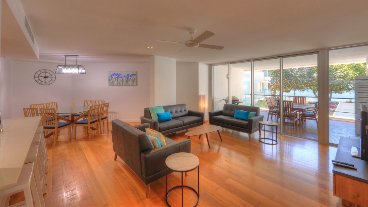 Photo of Livingroom in Horseshoe Bay