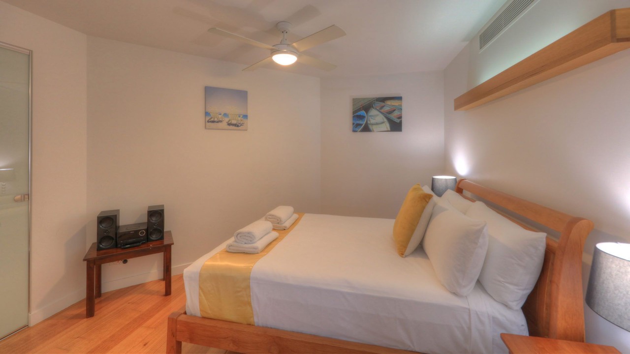 Photo of Bedroom in Horseshoe Bay