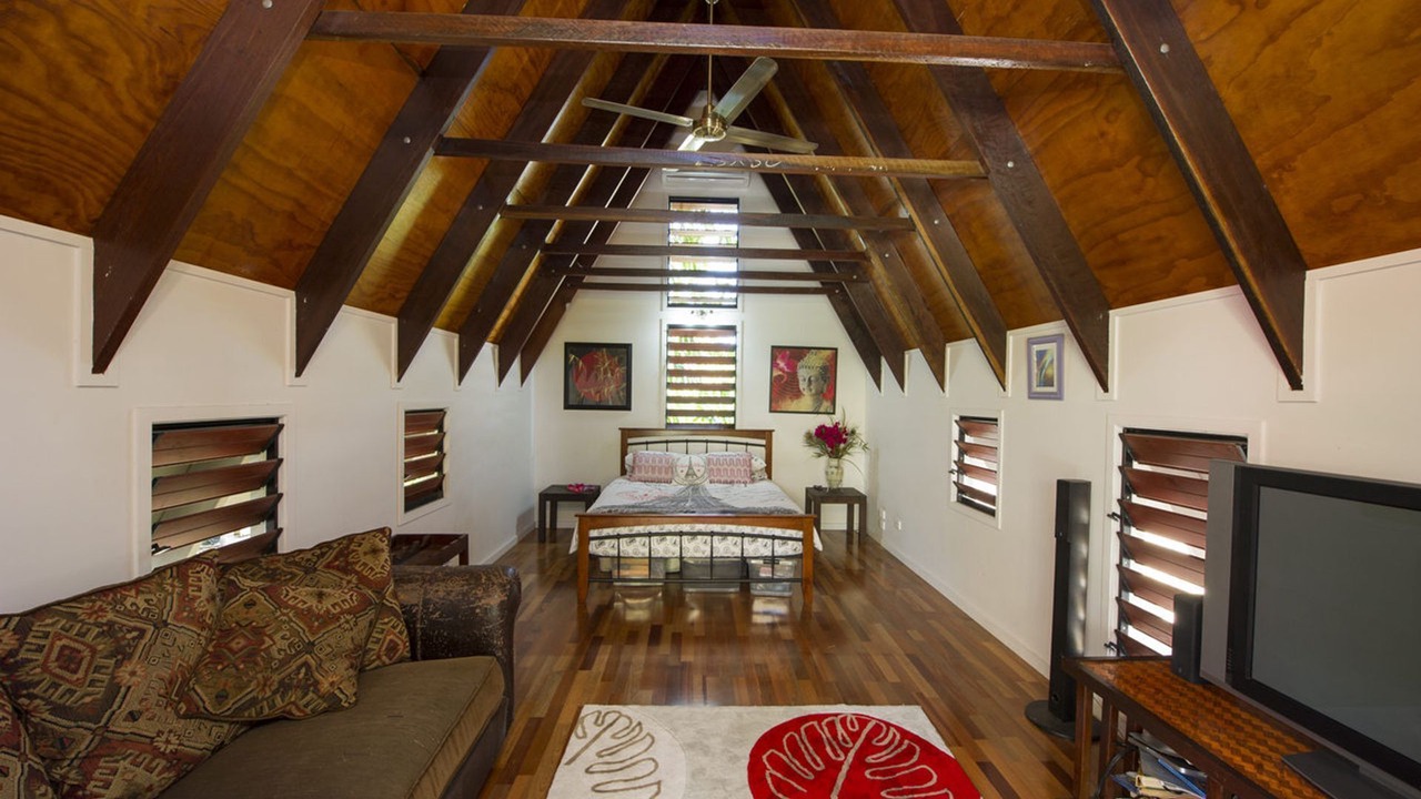 Photo of Livingroom in Nelly Bay