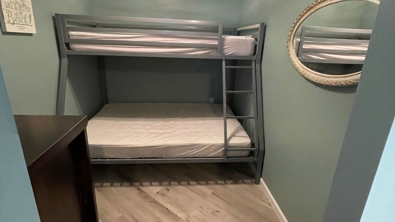 Photo of Bedroom in Sylvan Beach