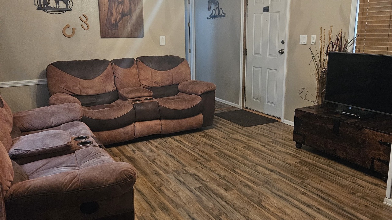 Photo of Livingroom in Thompson