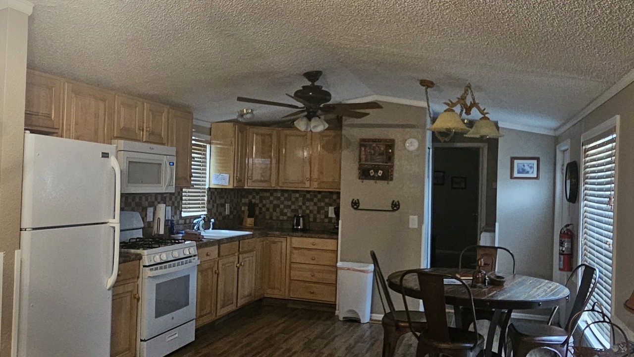 Photo of Kitchen in Thompson