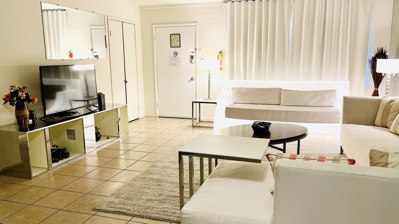 Photo of Livingroom in Beverly Green
