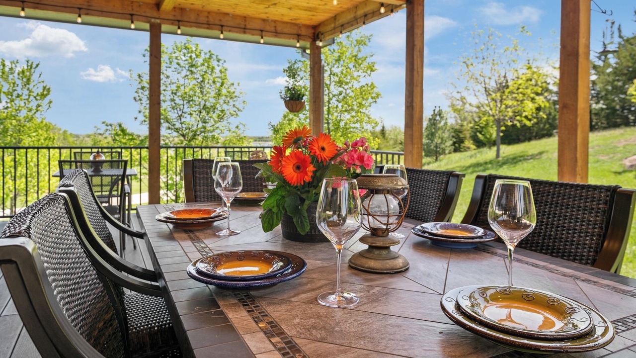 Photo of Others in Elkhorn