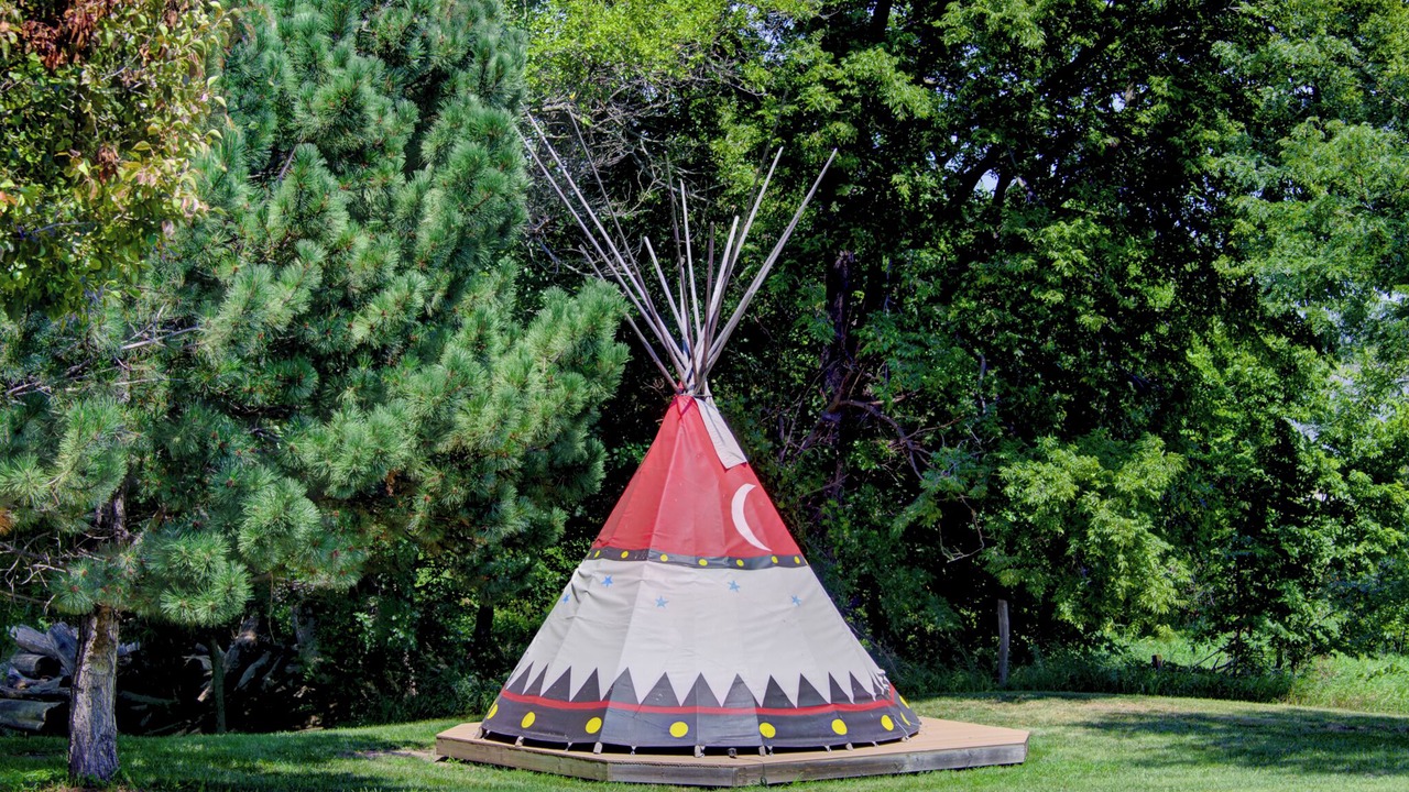 Photo of Others in Elkhorn