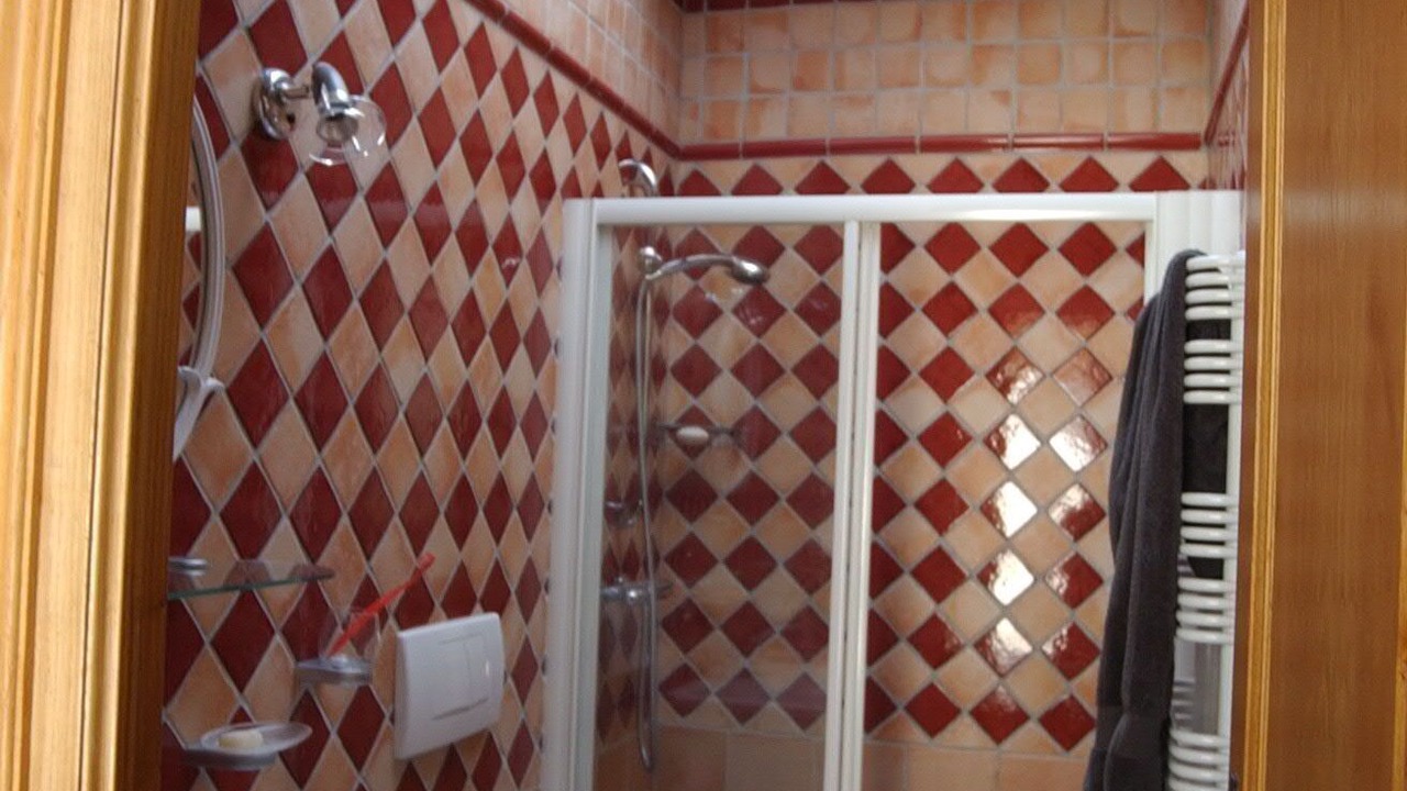 Photo of Bathroom in Aubais