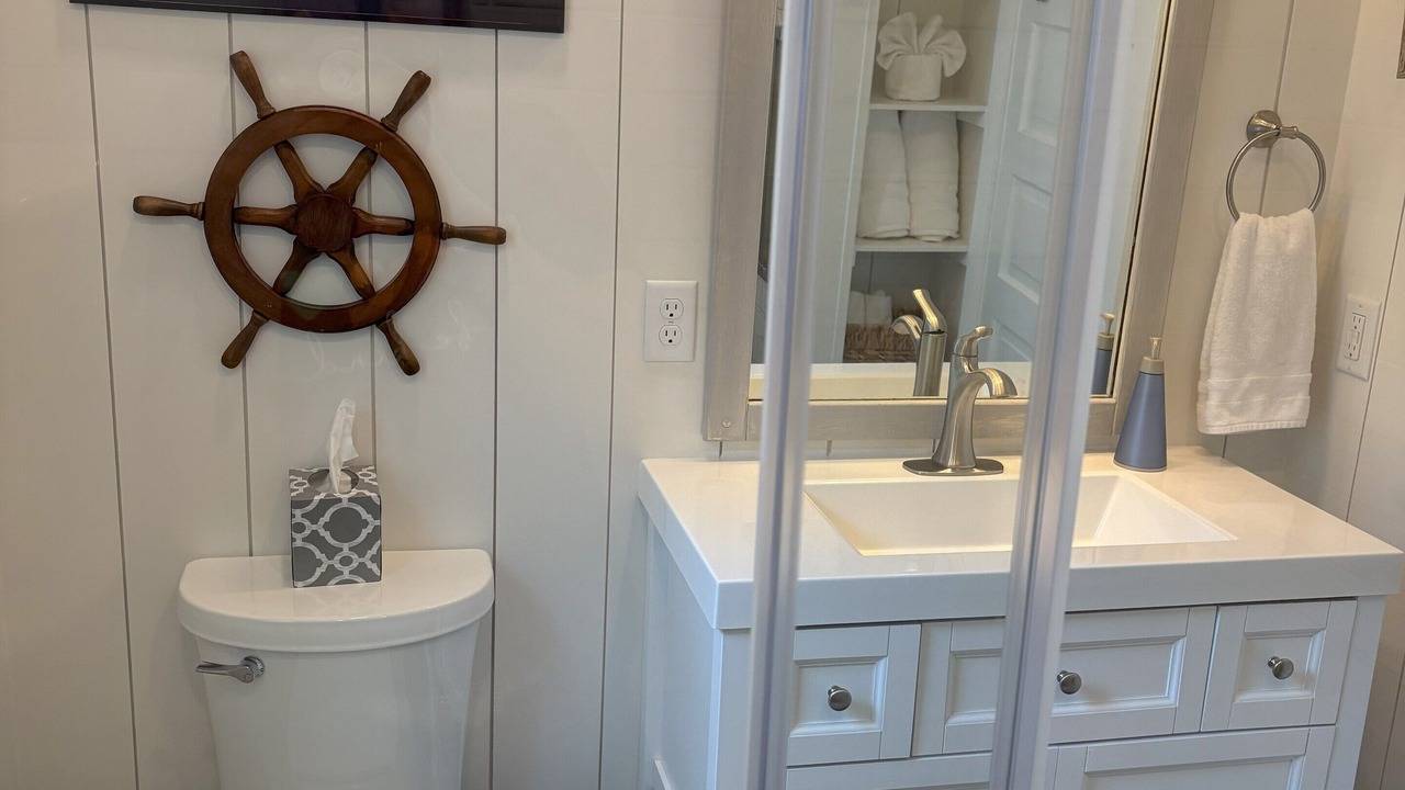 Photo of Bathroom in South Haven