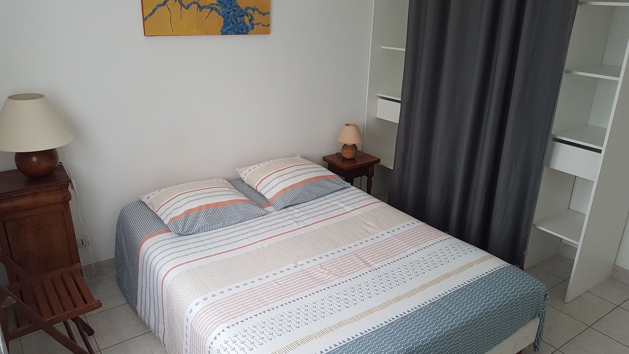 Photo of Bedroom in Lancieux