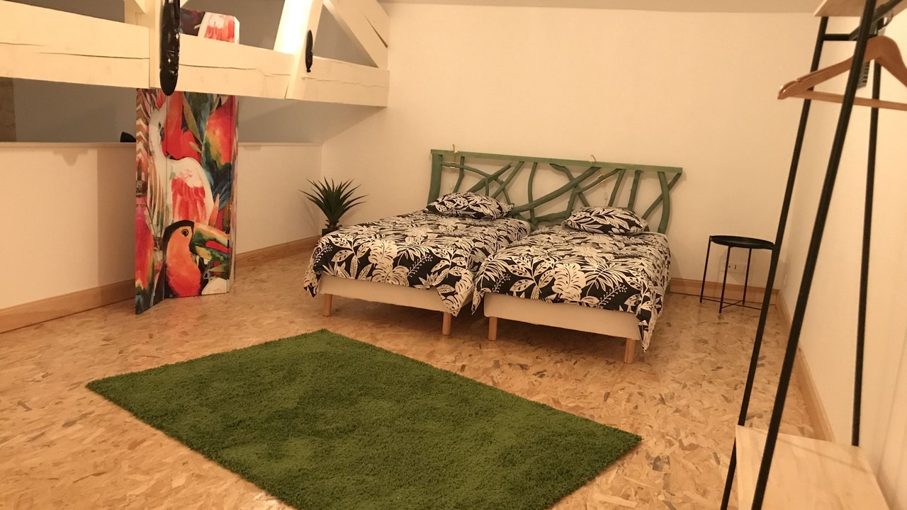 Photo of Bedroom in Saint-Aulaye-Puymangou