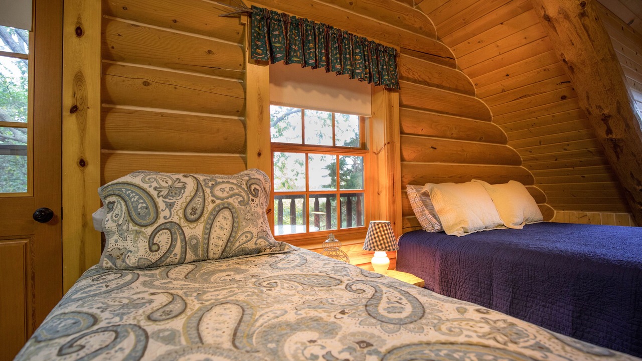 Photo of Bedroom in Fort Calhoun