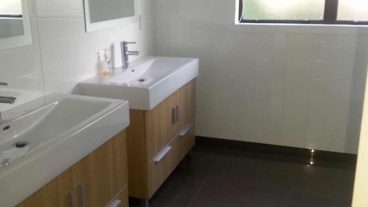 Photo of Bathroom in Koitiata