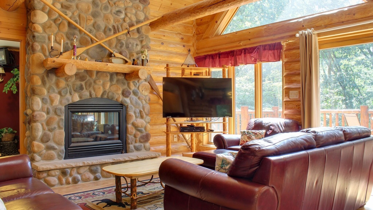 Photo of Livingroom in Wisconsin Dells