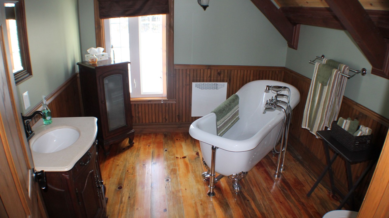 Photo of Bathroom in Petite-Riviere-Saint-Francois