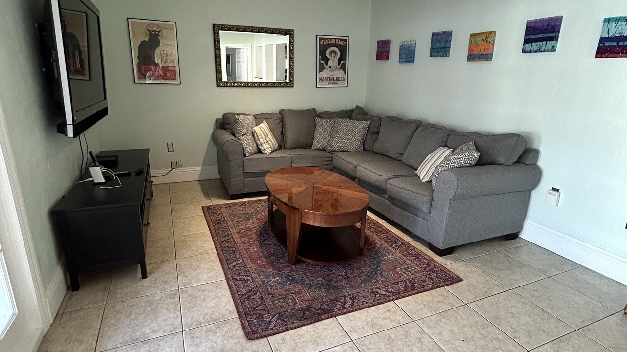 Photo of Livingroom in Long Meadow